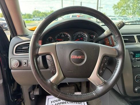 Used 2012 GMC Yukon XL SLT AWD/4WD image 15