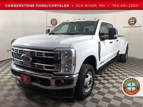 Certified 2025 Ford F350 XLT AWD/4WD image 1