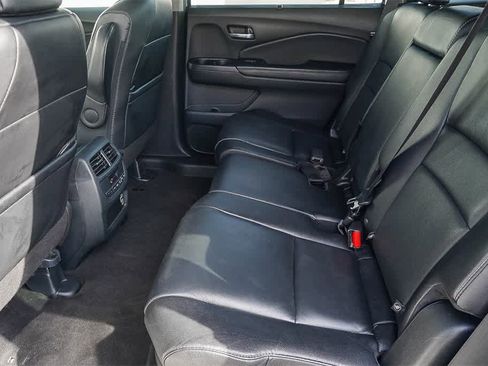 Certified 2022 Honda Pilot Special Edition image 21