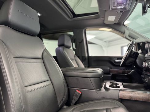 Used 2020 GMC Sierra 3500 Denali w/ Denali Ultimate Package image 33