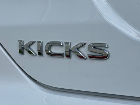 Used 2024 Nissan Kicks SV image 22