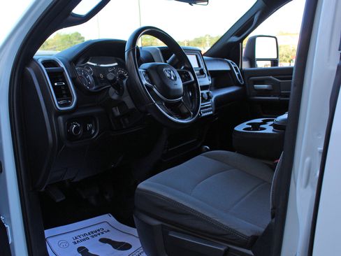 Used 2023 RAM 4500 SLT w/ Quick Order Package 2YG SLT image 25