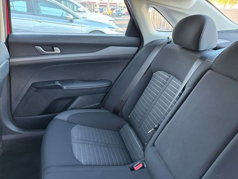 Used 2025 Kia K5 LXS FWD image 38