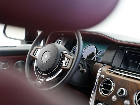 Used 2020 Rolls-Royce Cullinan AWD/4WD image 43