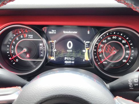 Used 2022 Jeep Wrangler Unlimited Rubicon AWD/4WD image 13