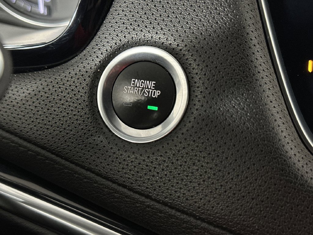 Used 2020 Cadillac XT5 Premium Luxury FWD image 20
