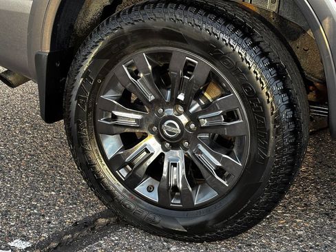 Used 2017 Nissan Titan Platinum Reserve image 14