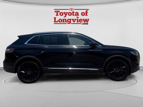 Used 2023 Lincoln Nautilus Reserve w/ Monochromatic Package AWD/4WD image 6