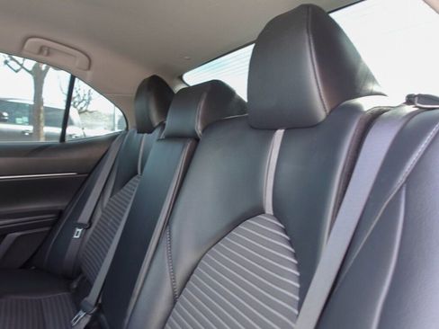 Certified 2020 Toyota Camry SE w/ Carpet Mat Package image 11