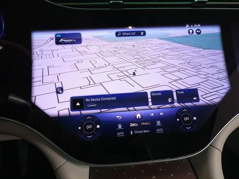 Used 2023 Mercedes-Benz EQS 580 4MATIC SUV image 14