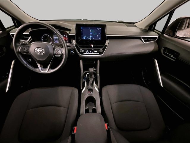 Used 2023 Toyota Corolla Cross LE AWD/4WD image 14