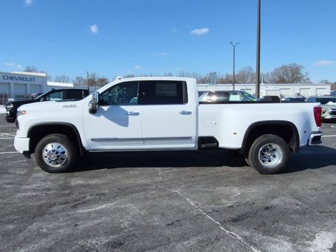 New 2026 Chevrolet Silverado 3500 High Country w/ High Country Premium Package image 5
