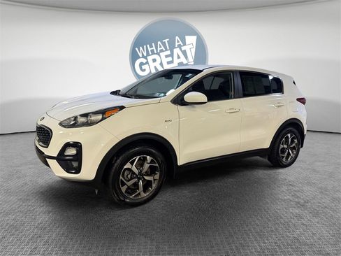 Certified 2020 Kia Sportage LX image 8