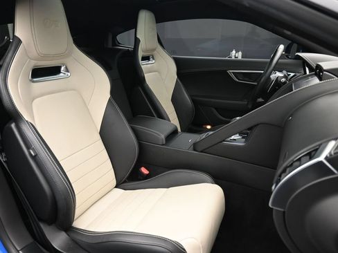 Used 2020 Jaguar F-TYPE R AWD/4WD image 23