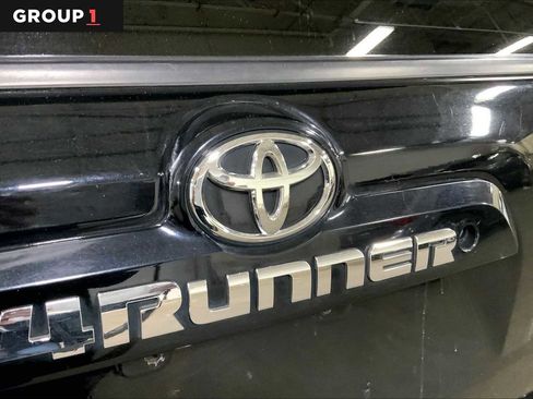 Certified 2018 Toyota 4Runner SR5 image 30