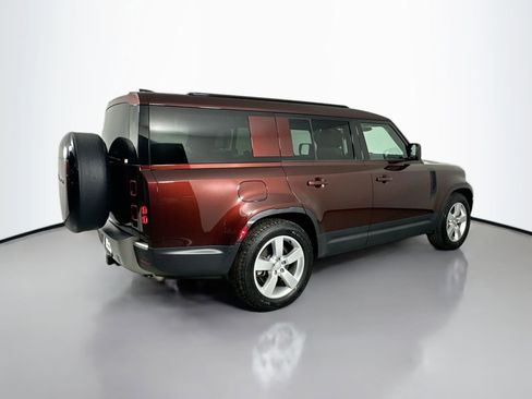 Certified 2025 Land Rover Defender 130 S image 5