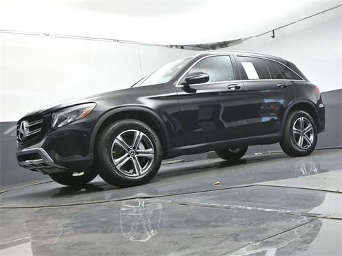 Used 2018 Mercedes-Benz GLC 300 image 35