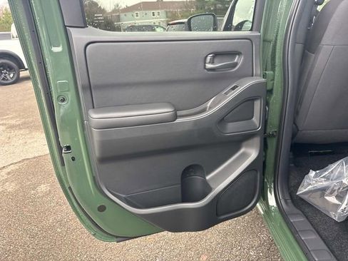 New 2026 Nissan Frontier SV w/ SV Convenience Package image 14