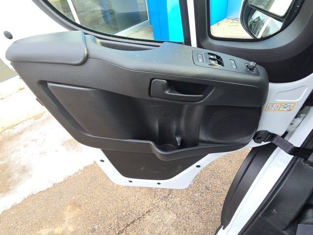 Used 2025 RAM ProMaster 2500 w/ Safety Group FWD image 12