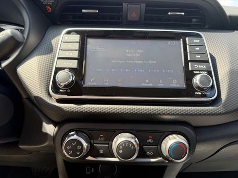 Certified 2025 Nissan Kicks Play S FWD image 26