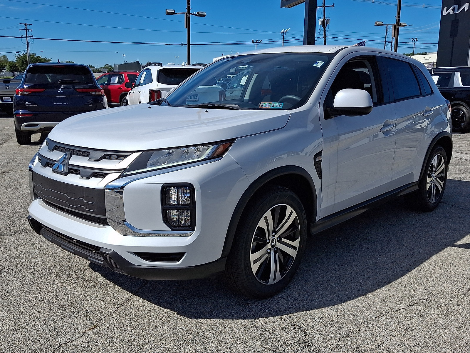 New 2027 Mitsubishi Outlander Sport ES AWD/4WD image 4