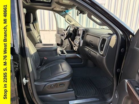 Used 2019 GMC Sierra 1500 SLT w/ SLT Premium Plus Package AWD/4WD image 27