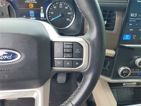 Used 2024 Ford Expedition Max Limited image 17
