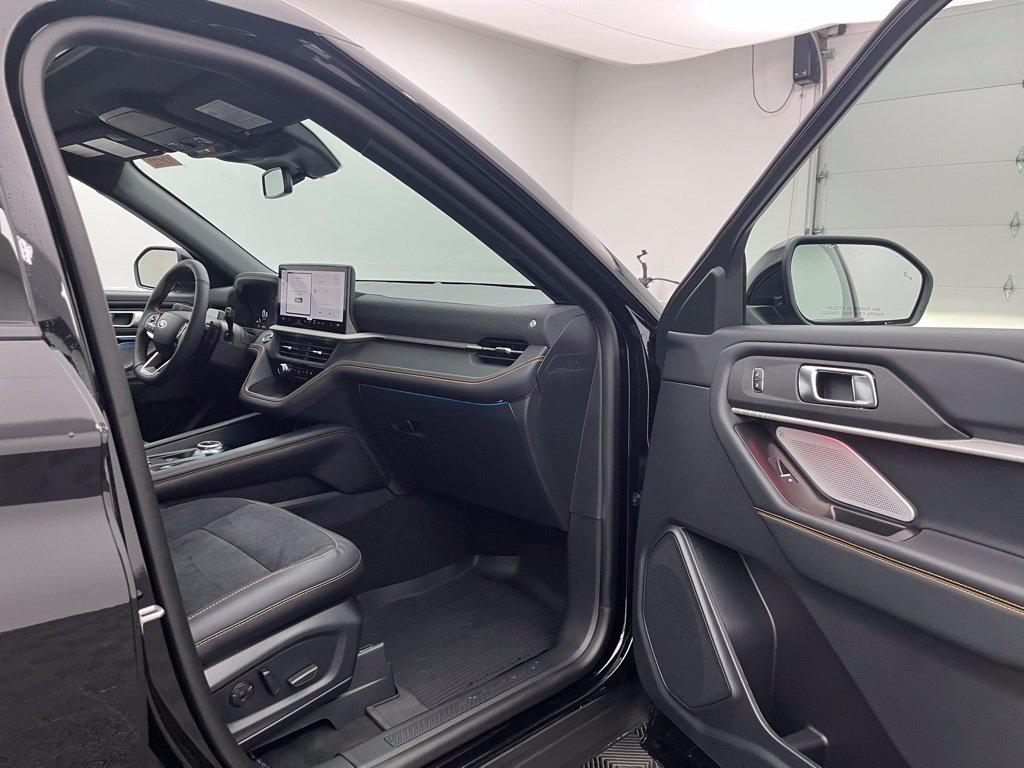 New 2026 Ford Explorer Tremor w/ Tremor Ultimate Package AWD/4WD image 26