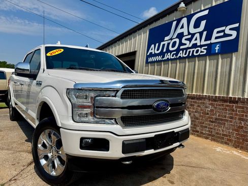Used 2019 Ford F150 Platinum w/ Equipment Group 701A Luxury AWD/4WD image 3
