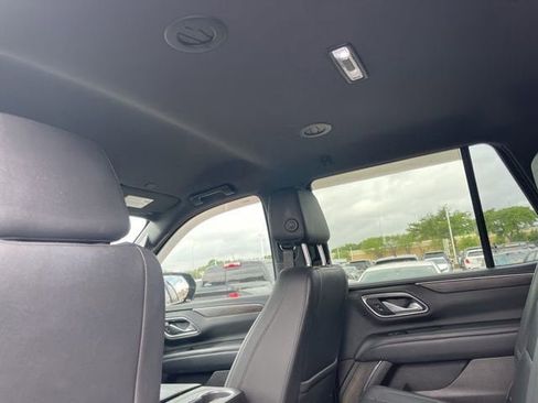 Used 2021 Chevrolet Tahoe LT w/ Luxury Package image 14