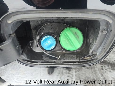 Used 2021 GMC Sierra 2500 AT4 image 18