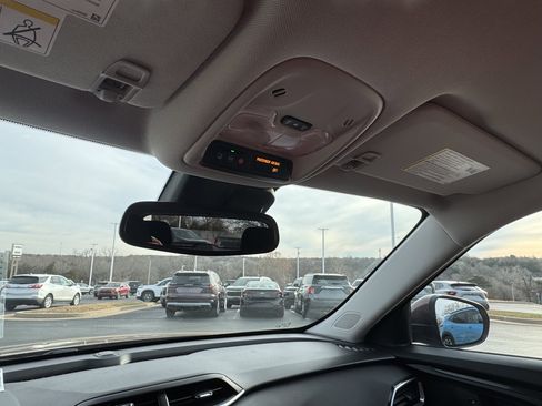 Used 2023 Chevrolet TrailBlazer LT w/ Convenience Package image 18