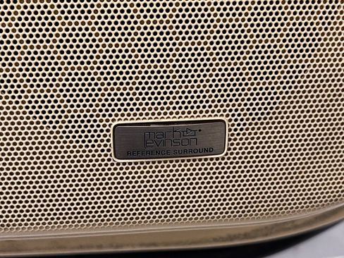 Used 2013 Lexus LX 570 4WD w/ Luxury Pkg w/Pre-crash image 4