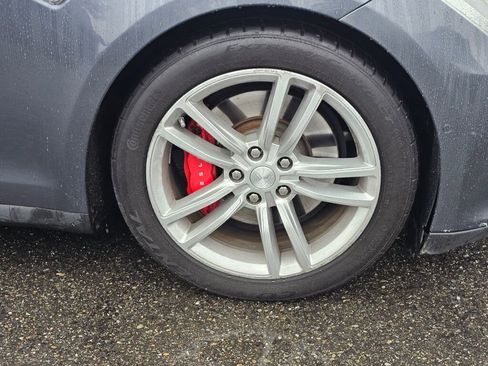 Used 2015 Tesla Model S P85D image 10