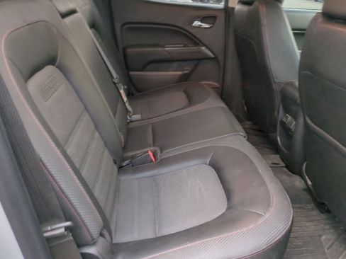 Used 2017 GMC Canyon SLE w/ All Terrain Package image 20