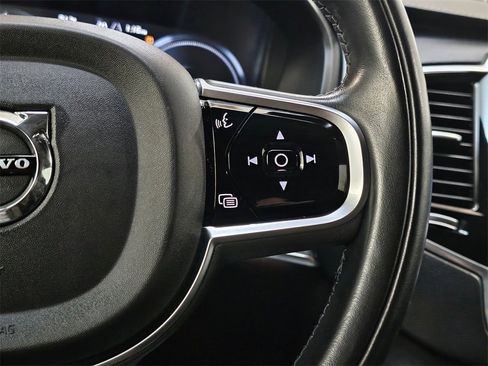 Used 2021 Volvo XC90 T8 Inscription w/ Protection Package Premier image 32