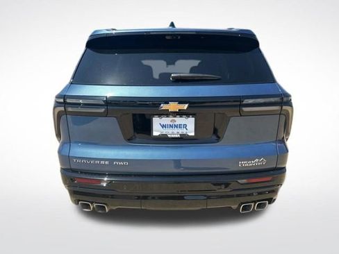 New 2026 Chevrolet Traverse High Country image 4