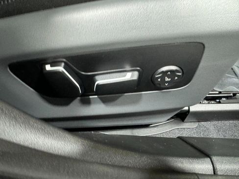 New 2026 BMW 540i xDrive w/ M Sport Package image 21