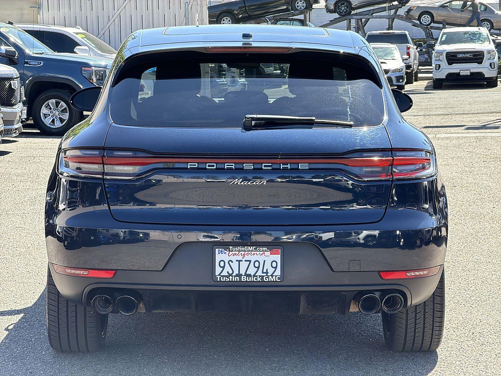 Used 2020 Porsche Macan AWD/4WD image 6