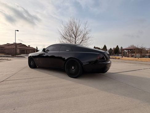 Used 2016 Rolls-Royce Wraith image 20