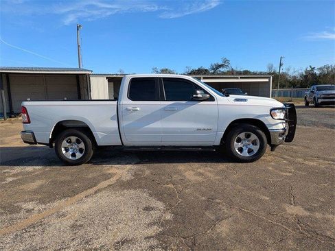 Used 2022 RAM 1500 Big Horn image 3