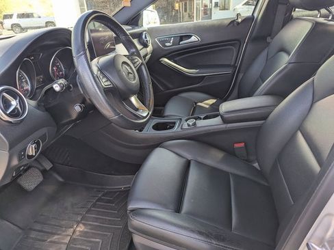 Used 2019 Mercedes-Benz GLA 250 4MATIC image 22
