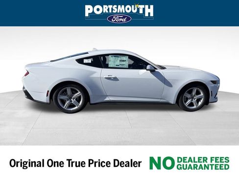 New 2026 Ford Mustang Coupe image 6