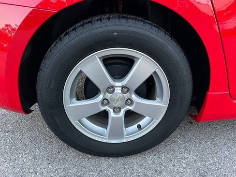 Used 2015 Chevrolet Cruze LT FWD image 26