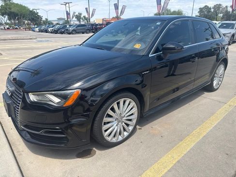 Used 2016 Audi A3 e-tron Premium Plus w/ Premium Plus Package FWD image 1