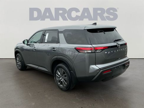 Used 2024 Nissan Pathfinder S w/ Cargo Package image 5