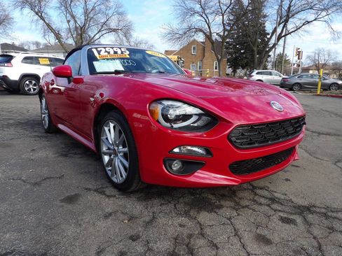 Used 2017 FIAT 124 Spider Lusso image 5