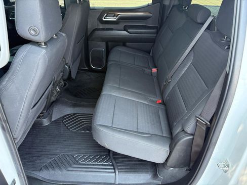 Used 2022 Chevrolet Silverado 1500 RST AWD/4WD image 16
