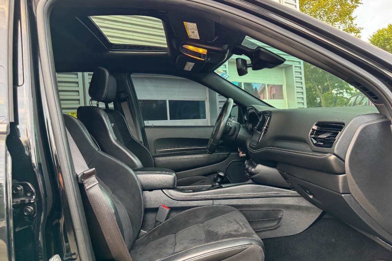 Used 2021 Dodge Durango SRT w/ Technology Group AWD/4WD image 12