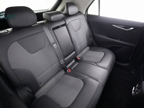 Used 2023 Kia Niro Wind image 9